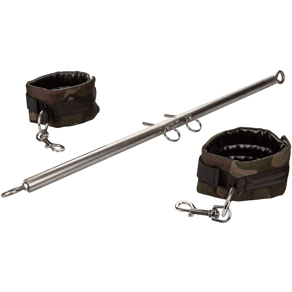 COLT Camo Spread 'Em